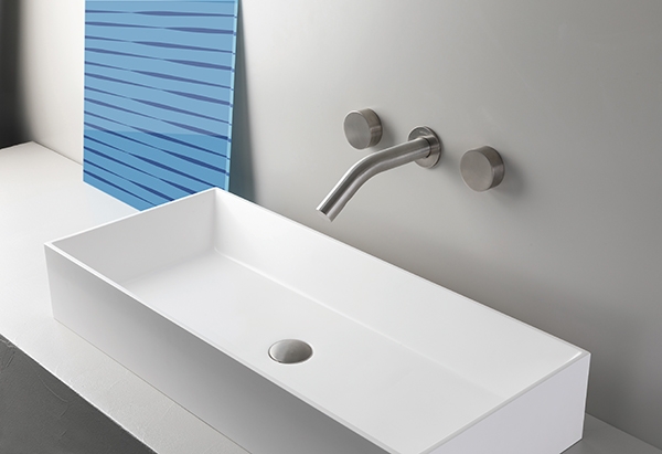 SX series: new sinuous shapes for the Inox line